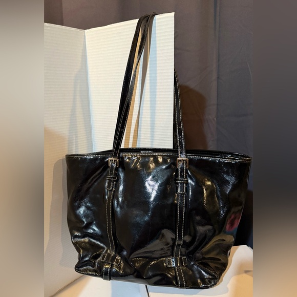 Dooney and Bourke Black Patent Leather Travel Tote Bag Used Good Condition - Picture 2 of 16